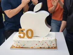 Apple Shaped Cake